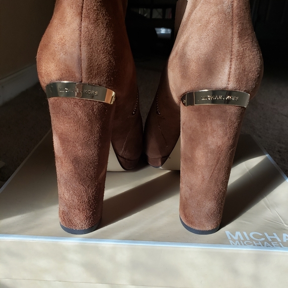 Booties - Picture 3 of 8